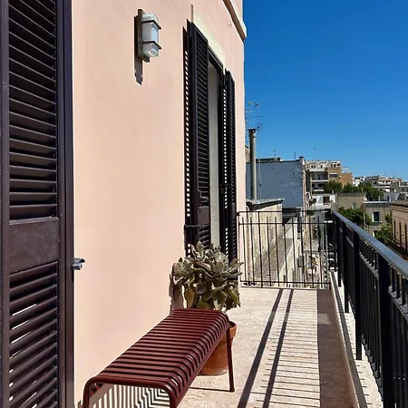 Luxurious 1 Bedroom *
